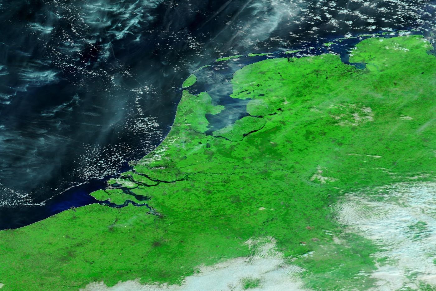 Kaart van nederland op 14 oktober 2026: in infrarood